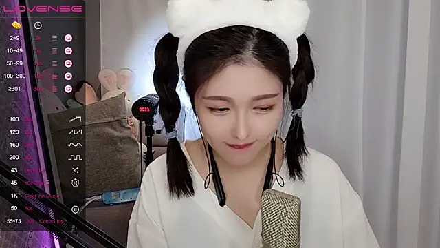 tw lala online show from December 12, 7:15 pm