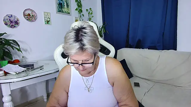 Selenna57 online show from January 7, 6:13 pm