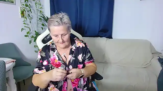 Selenna57 online show from November 26, 6:19 pm