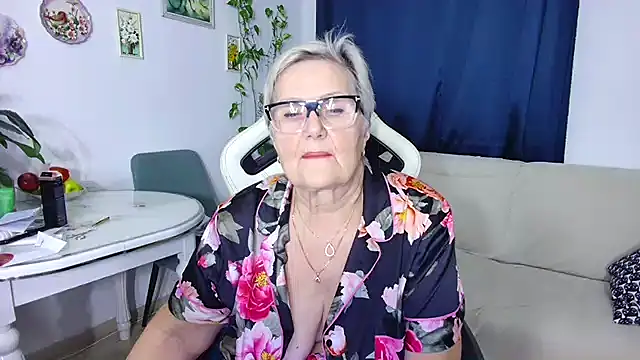 Selenna57 online show from January 12, 7:09 pm