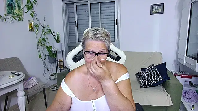 Selenna57 online show from May 23, 5:12 pm