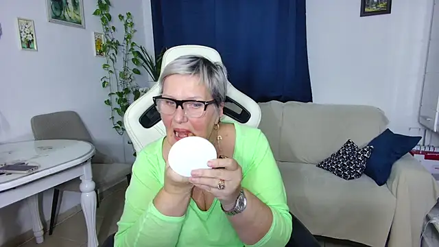 Selenna57 online show from February 12, 7:02 pm