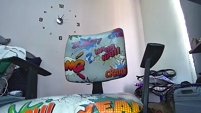 ChubbyLatin  online show from May 15, 3:21 pm