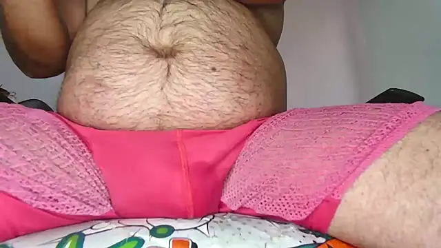 ChubbyLatin  online show from April 8, 12:50 pm