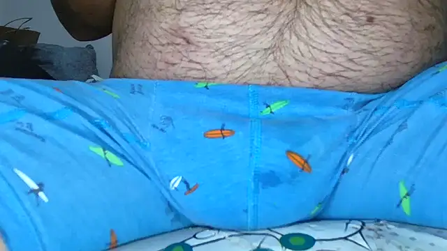 ChubbyLatin  online show from May 7, 12:52 pm