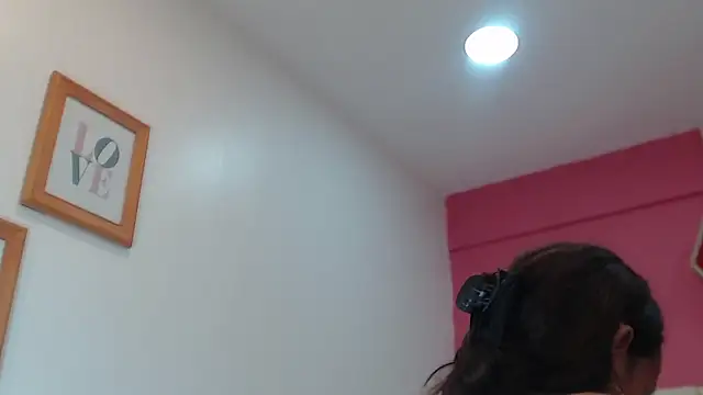 Snapshot of Amber_Moore chatting on September 8, 3:55 pm Amber Moore online show from September 8, 3:55 pm