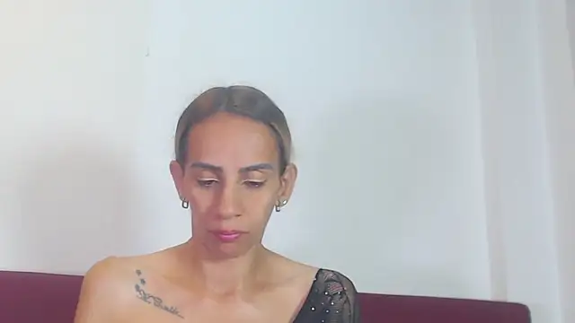 Snapshot of Amber_Moore chatting on June 3, 2:33 pm Amber Moore online show from June 3, 2:33 pm