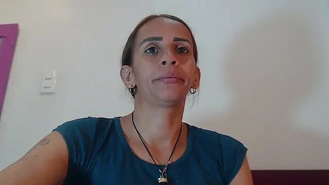 Amber Moore online show from October 25, 3:56 pm