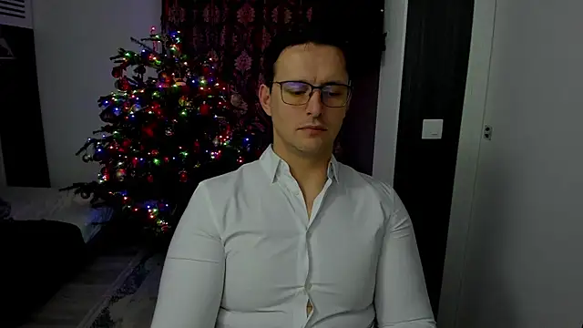 sexxymuscles4u online show from January 14, 1:15 pm