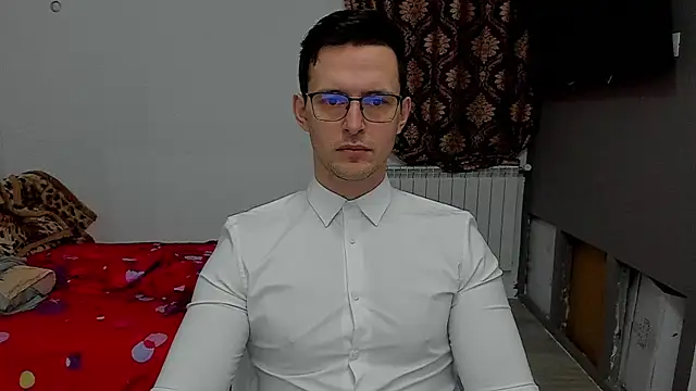 sexxymuscles4u online show from January 27, 7:45 am