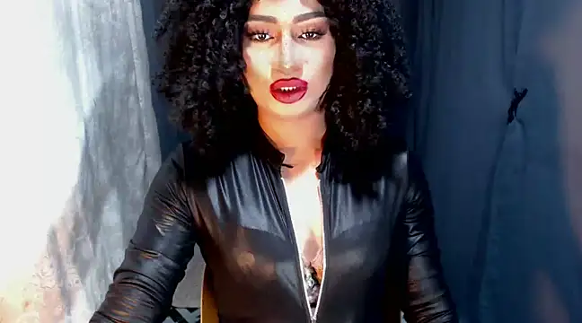 amira willis online show from December 11, 10:14 am
