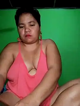 hotpussyxxx33x online show from April 26, 12:35 pm