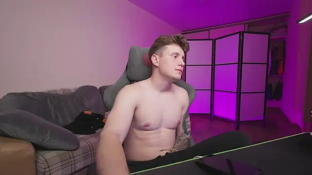 Snapshot of zverev_dima chatting on November 9, 10:58 pm zverev dima online show from November 9, 10:58 pm