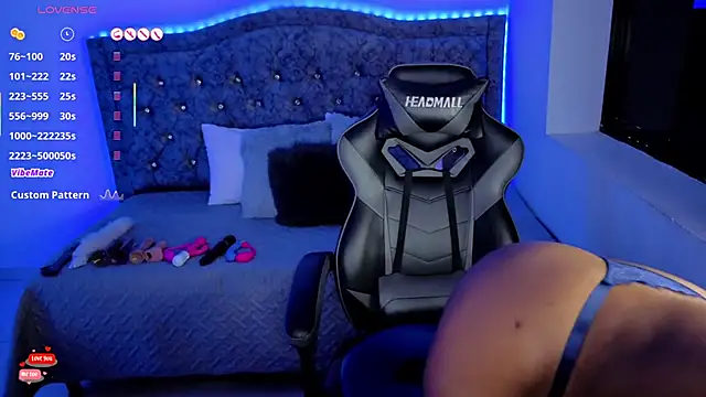 nashiira  online show from October 1, 11:41 pm