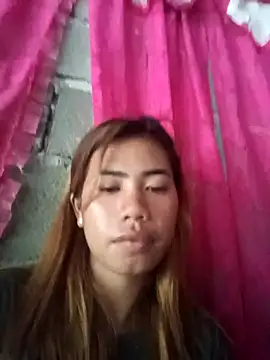 Snapshot of Cutie_body11 chatting on March 5, 10:21 pm Cutie body11 online show from March 5, 10:21 pm