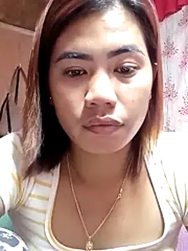 Snapshot of Cutie_body11 chatting on July 7, 12:13 am Cutie body11 online show from July 7, 12:13 am