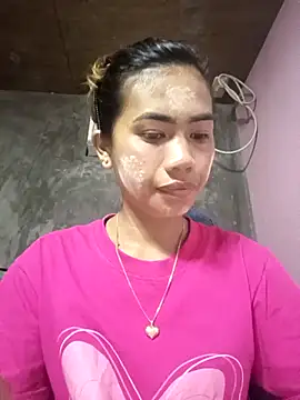Snapshot of Cutie_body11 chatting on October 12, 5:31 am Cutie body11 online show from October 12, 5:31 am