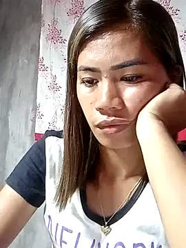 Snapshot of Cutie_body11 chatting on March 18, 5:34 am Cutie body11 online show from March 18, 5:34 am