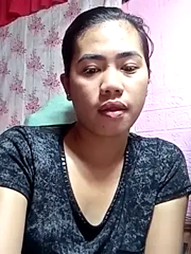 Snapshot of Cutie_body11 chatting on July 17, 1:25 am Cutie body11 online show from July 17, 1:25 am