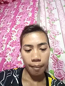 Snapshot of Cutie_body11 chatting on March 12, 12:26 pm Cutie body11 online show from March 12, 12:26 pm