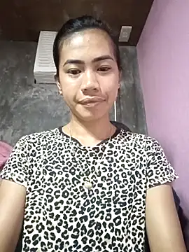 Snapshot of Cutie_body11 chatting on October 8, 10:32 pm Cutie body11 online show from October 8, 10:32 pm