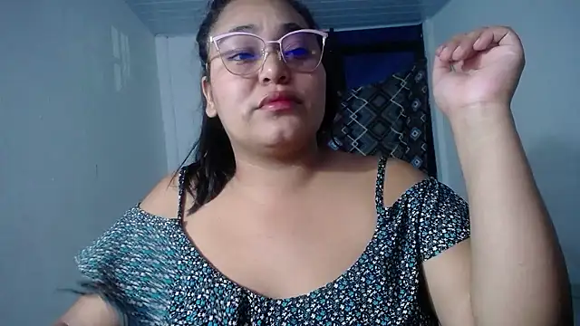 sirena 15 online show from January 13, 2:04 am