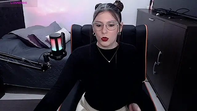xxbbtaa online show from June 2, 1:49 am