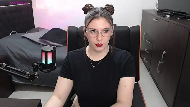 xxbbtaa online show from March 17, 1:30 am