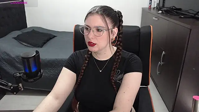 xxbbtaa online show from February 19, 8:06 pm