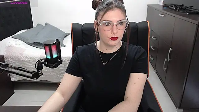 xxbbtaa online show from April 10, 7:54 pm