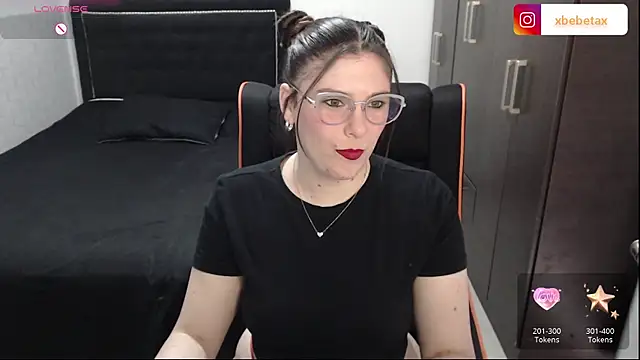 Snapshot of xxbbtaa chatting on October 23, 6:50 pm xxbbtaa online show from October 23, 6:50 pm