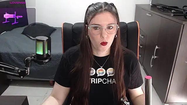 xxbbtaa online show from February 13, 7:58 pm