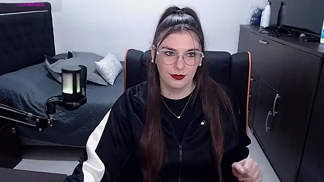 xxbbtaa online show from May 16, 8:19 pm