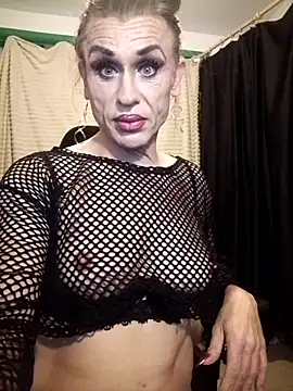 Snapshot of lilianashemale chatting on October 12, 9:38 pm lilianashemale online show from October 12, 9:38 pm