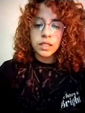 Snapshot of EmmaMelissa0521 chatting on November 14, 3:10 am EmmaMelissa0521 online show from November 14, 3:10 am