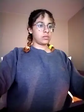 EmmaMelissa0521 online show from March 7, 1:01 am