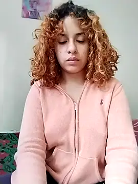 Snapshot of EmmaMelissa0521 chatting on December 14, 5:51 pm EmmaMelissa0521 online show from December 14, 5:51 pm