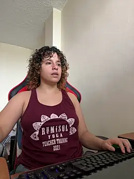 EmmaMelissa0521 online show from June 8, 5:24 pm