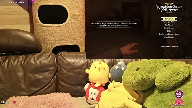 Snapshot of GamerGirl_Eve chatting on October 30, 7:11 pm GamerGirl Eve online show from October 30, 7:11 pm