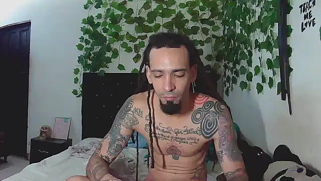 caribbeanlover1 online show from December 2, 11:45 am