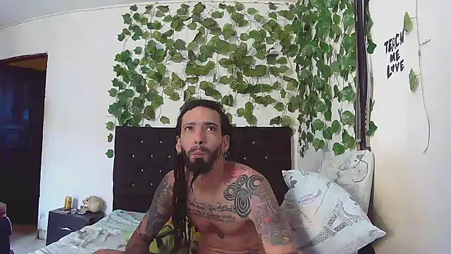 caribbeanlover1 online show from February 9, 1:53 pm