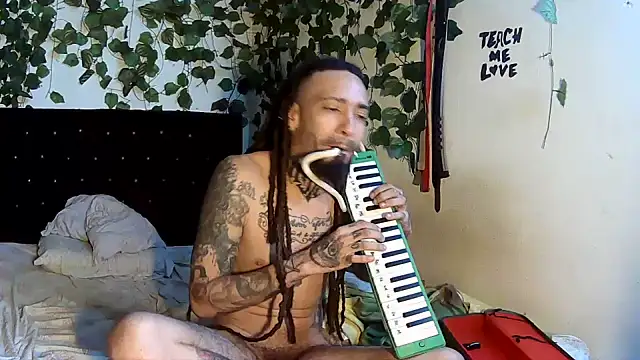caribbeanlover1 online show from July 17, 2:03 pm