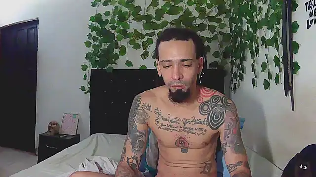 caribbeanlover1 online show from December 3, 11:53 am