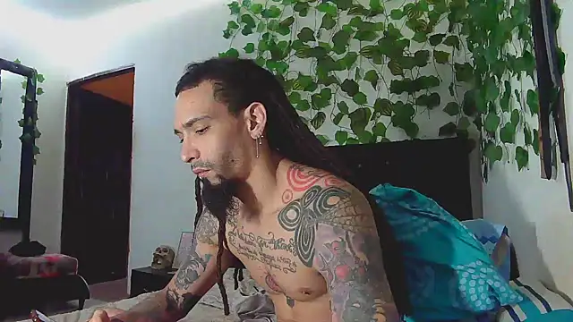 caribbeanlover1 online show from September 18, 11:57 am