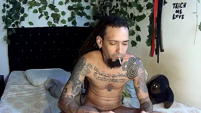 caribbeanlover1 online show from June 30, 1:44 pm