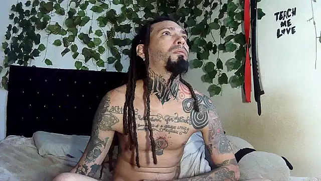 caribbeanlover1 online show from July 9, 1:21 pm