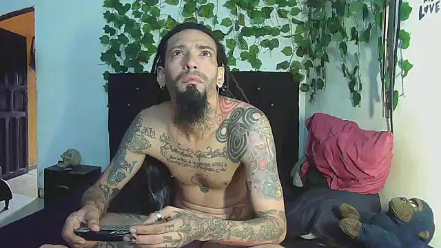 caribbeanlover1 online show from April 8, 12:50 pm