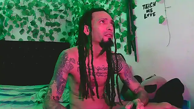 caribbeanlover1 online show from October 18, 9:39 pm