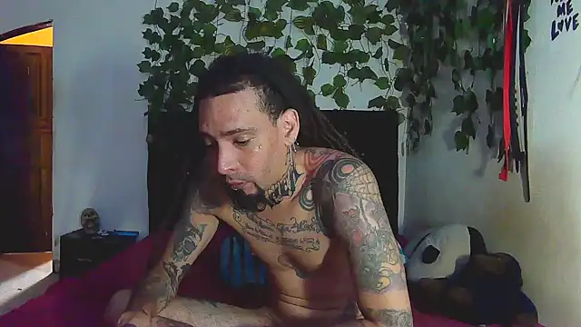 Snapshot of caribbeanlover1 chatting on May 23, 4:06 pm caribbeanlover1 online show from May 23, 4:06 pm