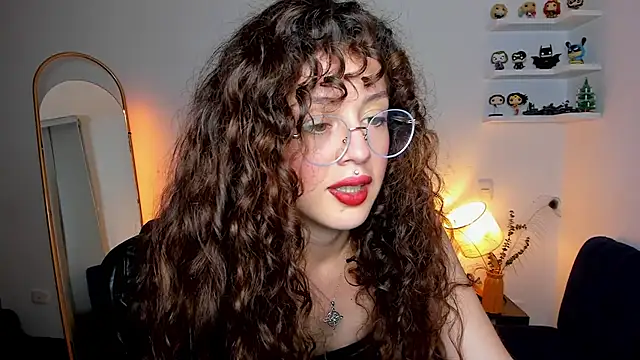 Cassandra Caiin online show from March 30, 6:48 am